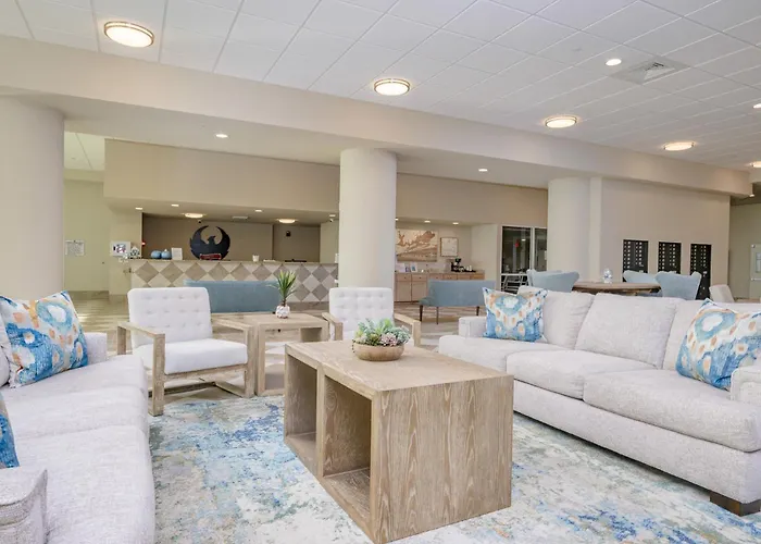 Phoenix Gulf Towers 1107 Apartment