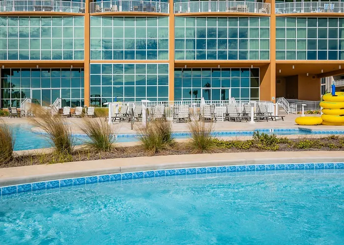 Phoenix Gulf Towers 1107 Apartment