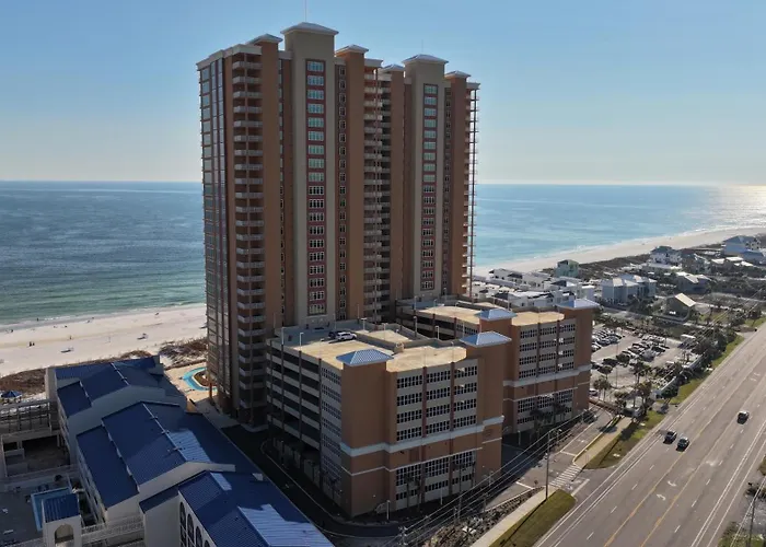 Phoenix Gulf Towers 1107 Apartment *